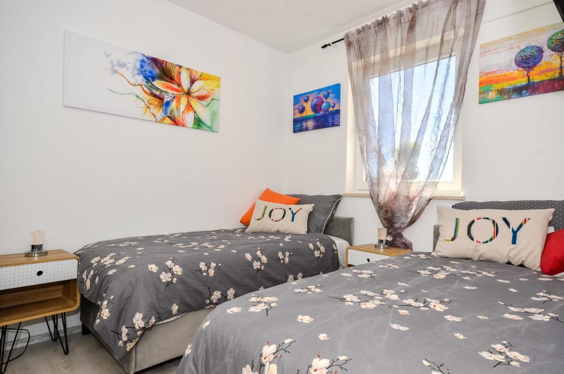 Apartman Kiki ราบัซ ภายนอก รูปภาพ